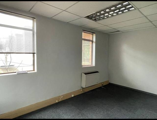 BUSINESS PROPERTY TO RENT IN DIE HOEWES
